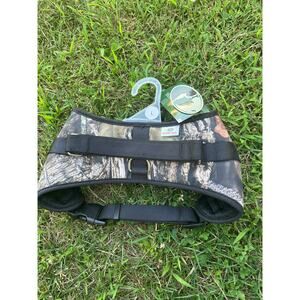 Mossy oak dog harness-size large-NWT